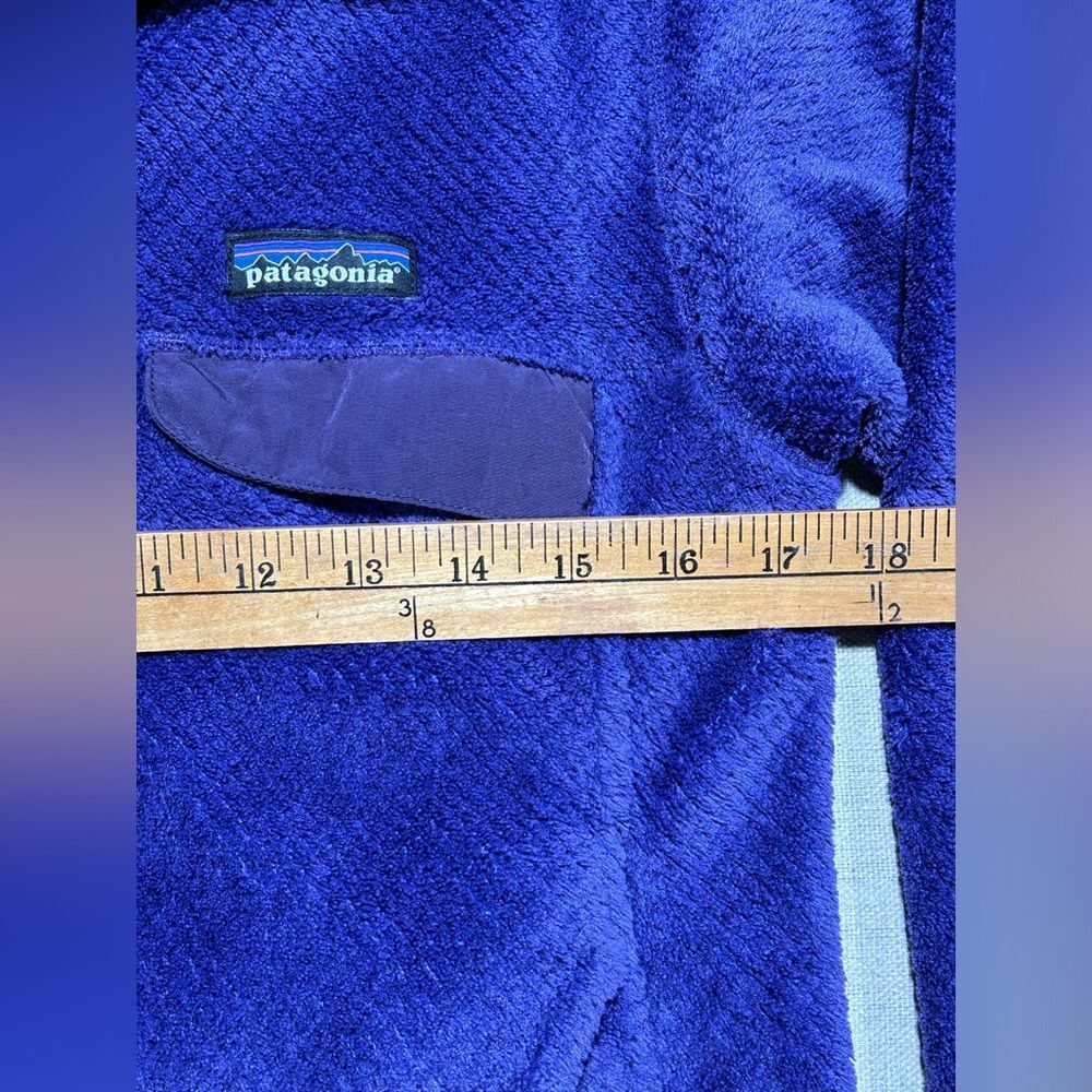 Patagonia Women's Small Purple Polartec Thermal Pro Waffle Fleece Pocket Warmers
