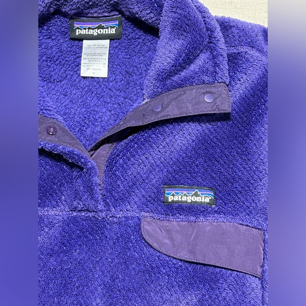 Patagonia Women's Small Purple Polartec Thermal Pro Waffle Fleece Pocket Warmers
